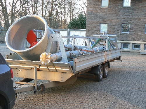 Lagunenbooster Transport